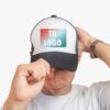 Gorra trucker de gabardina premium negra personalizada con tu logo