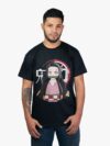 Remera negra con estampa de Nezuko de Kimetsu No Yaiba Demon Slayer