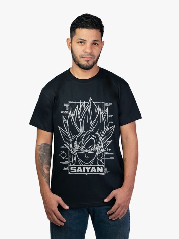 Remera negra con estampa de Goku de anime Dragon Ball