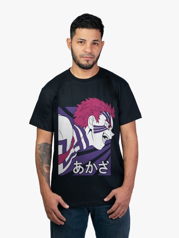 Remera negra con estampa de Akaza de Kimetsu No Yaiba Demon Slayer