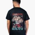 Remera negra con estampa de Baki Hanma de Baki