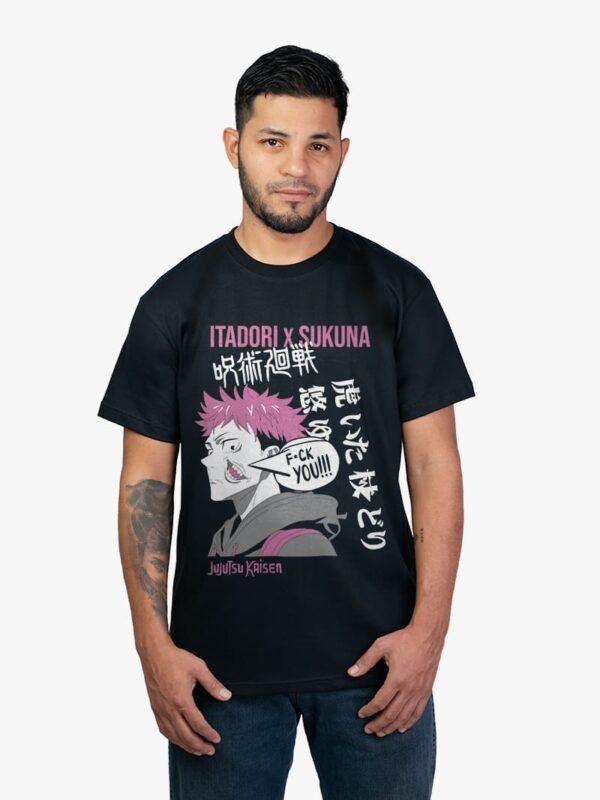 Remera negra con estampa de Itadori x Sukuna de Jujutsu Kaisen
