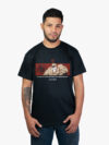 Remera negra con estampa de Roshi de anime Dragon Ball