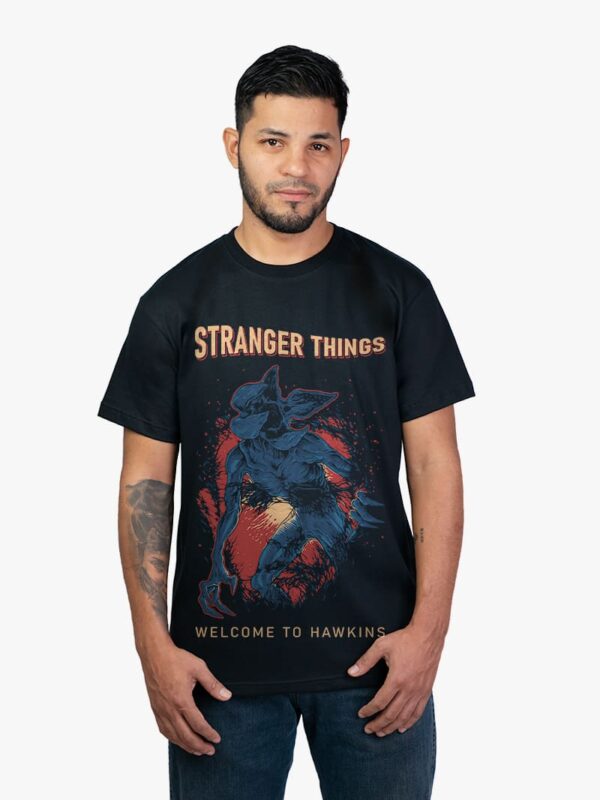 Remera de serie stranger things personaje demogorgon