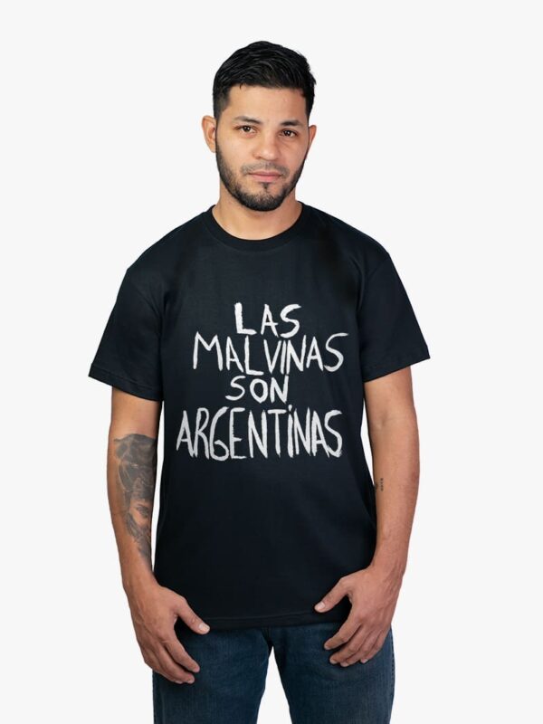 remera-las-malvinas-son-argentinas-bandera-scaloneta Remera estampada Mundial 2026 las Malvinas son Argentinas bandera de la Scaloneta